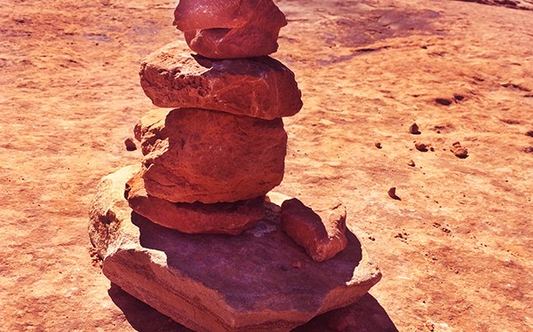 hiking in arches national&nbsp;park.